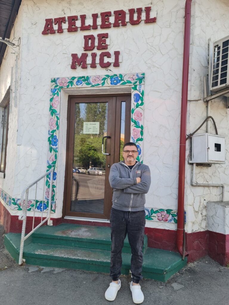mici, atelierul de mici, Adrian Bărbăcioru