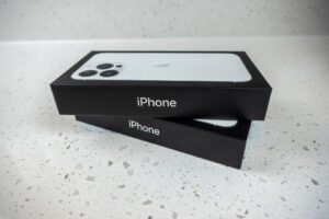 cutii de telefoane iphone