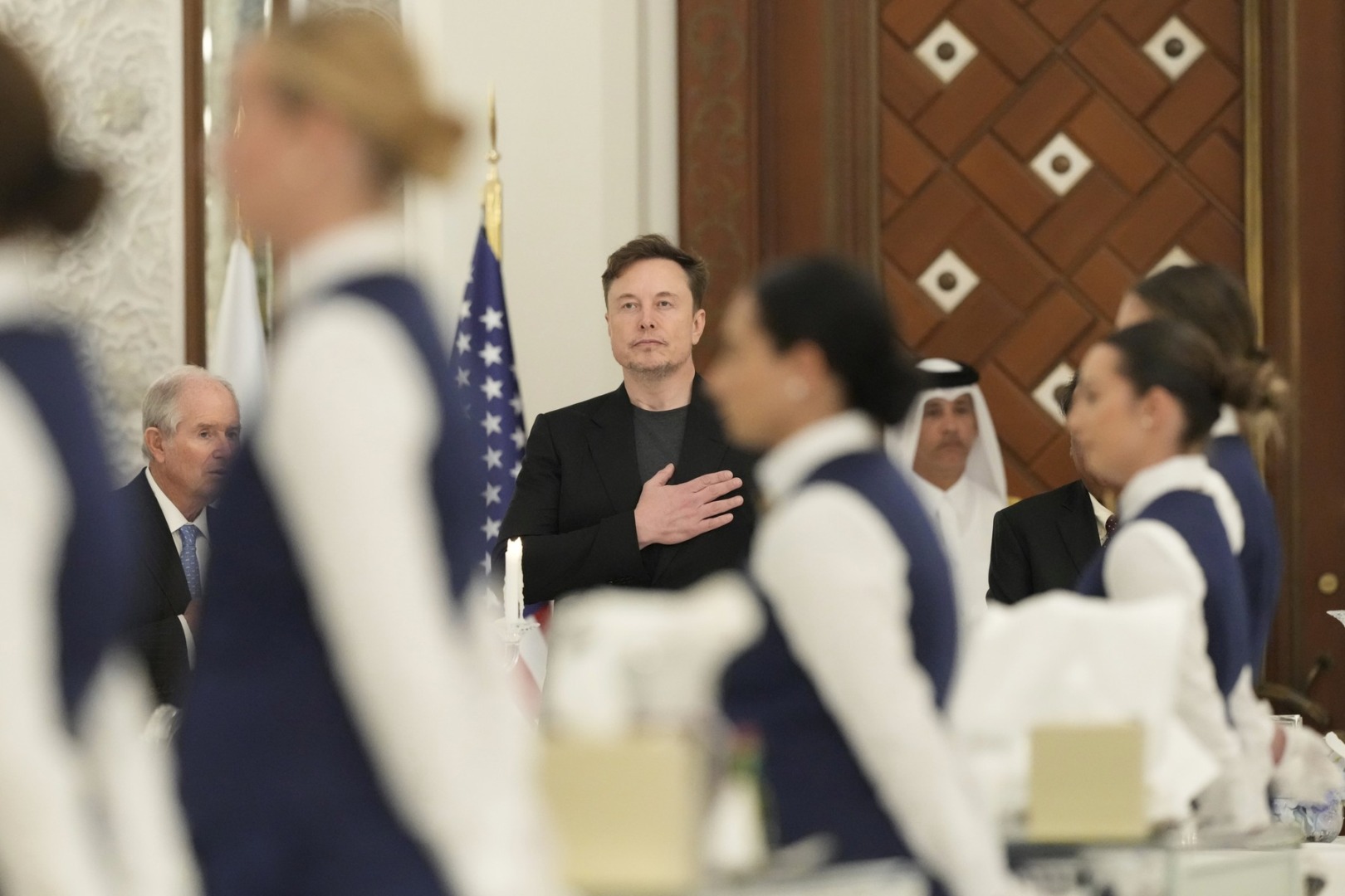 elon musk in orientul mijlociu