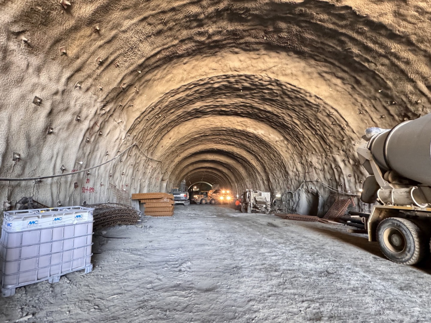 tunelul 1 (T1) de pe Autostrad A1 Margina - Holdea - 1