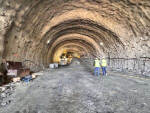 tunelul 1 (T1) de pe Autostrada A1 Margina - Holdea 4