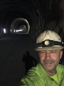 Nicoale Ciocanea in santier tunel