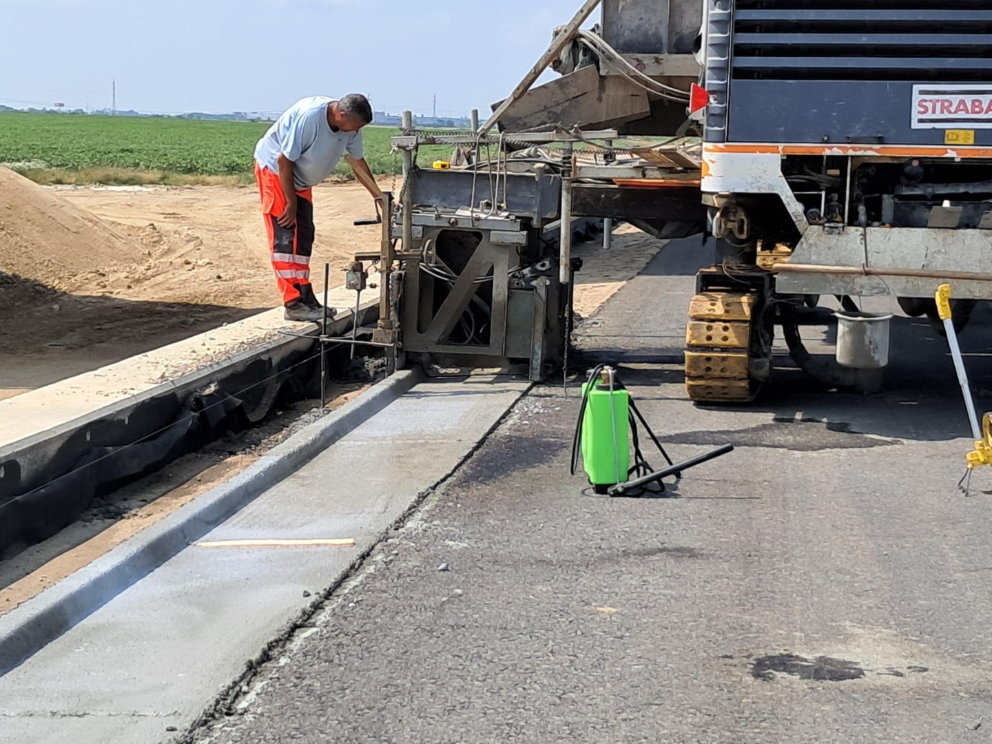 drumul de legătură dintre Autostrada A1 (Arad -Timișoara) și DN 69 5