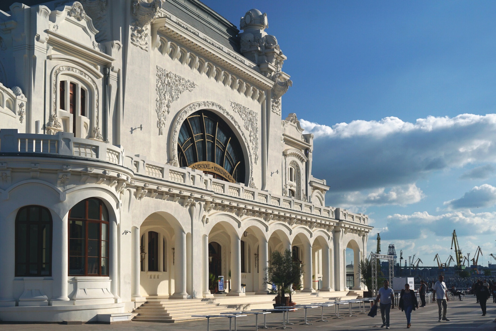 cazino constanta restaurat